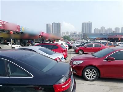 自貢二手車(chē)市場(chǎng)服務(wù)費(fèi)齊漲，是成本驅(qū)動(dòng)還是壟斷隱憂？