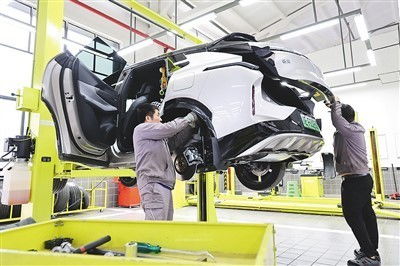 千帆競(jìng)發(fā)正當(dāng)時(shí) 中國(guó)二手車(chē)出口提速與服務(wù)升級(jí)新生態(tài)